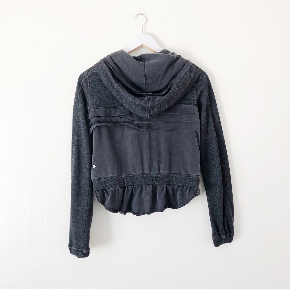 Lululemon Sattva Ruffle Jacket - Picture 8 of 8